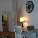Alojamento de Acomodação e Pequeno-almoço Residenza Levante Syracuse