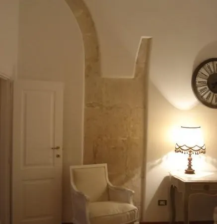 Bed & Breakfast Residenza Levante 3*
